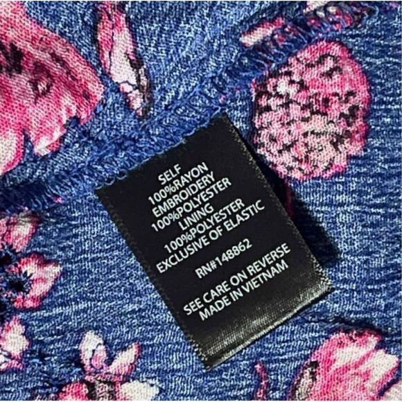 Torrid Blue & Pink Floral Peplum Eyelet Gauzy Tank Cami Sz 3X - Picture 12 of 15